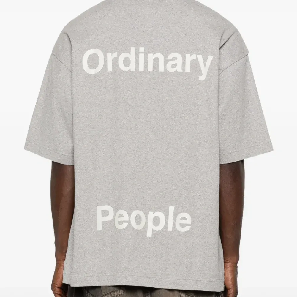 Футболка с принтом