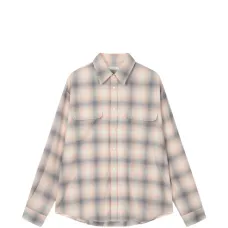 Рубашка с накладным карманом на груди Рубашка с накладным карманом на груди