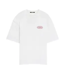 Футболка с вышивкой и круглым вырезом