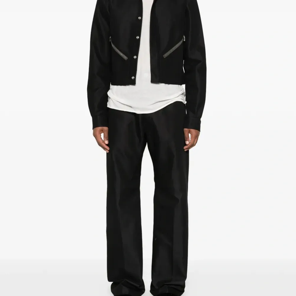 Футболка с рубчатыми необработанными краями