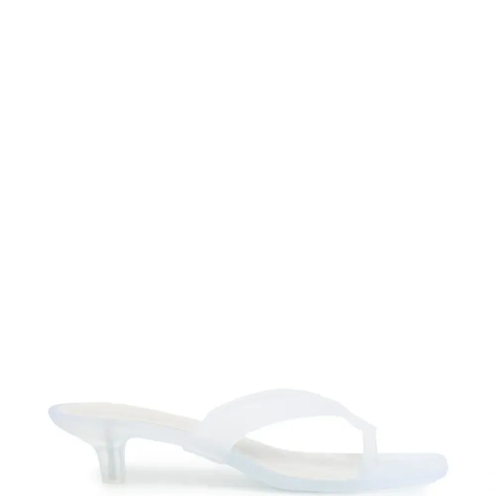 Шлёпанцы Sonya на каблуке 30 мм