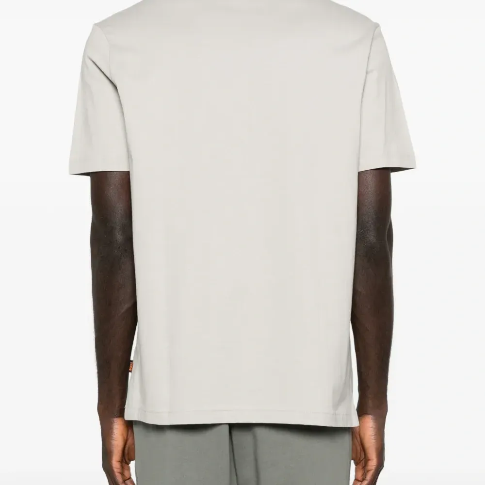 Футболка с графическим принтом