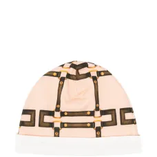 Шапка с пряжкой