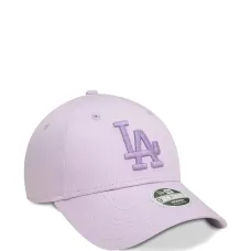 Бейсболка с вышитым логотипом