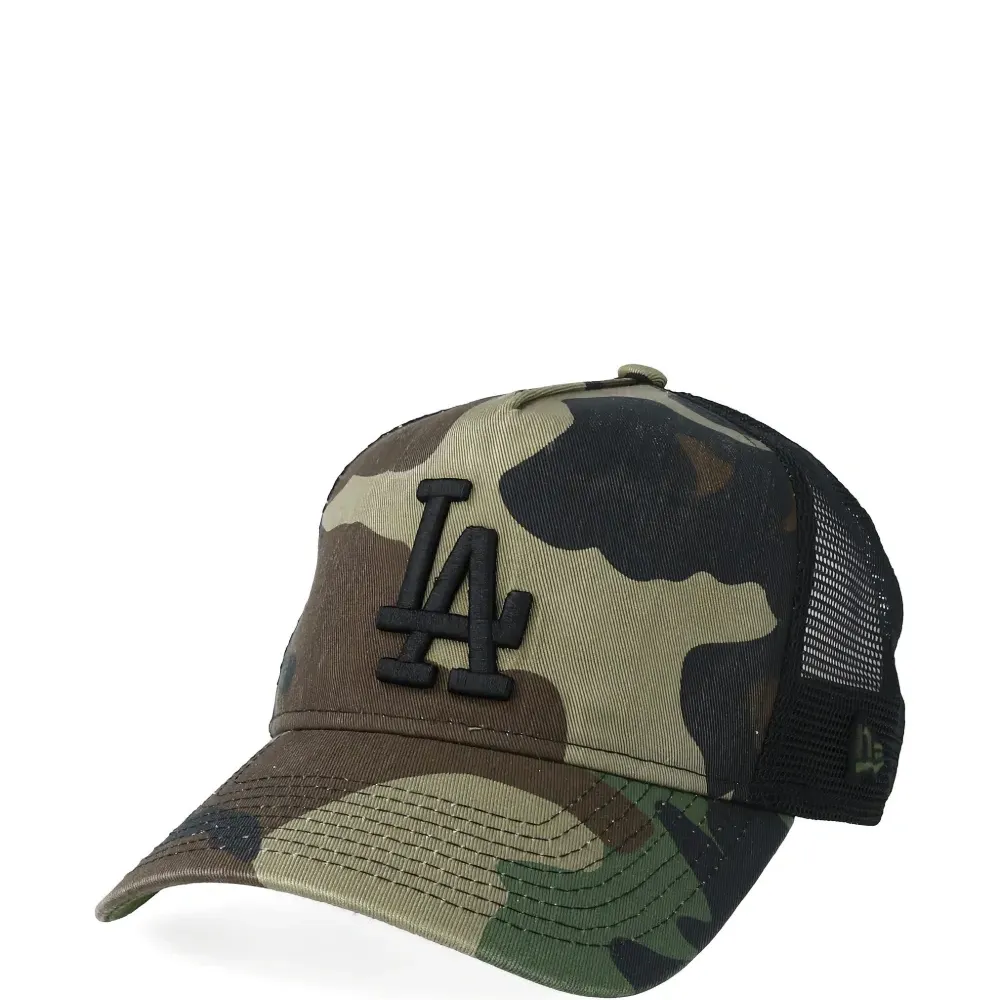 Бейсболка с камуфляжным принтом