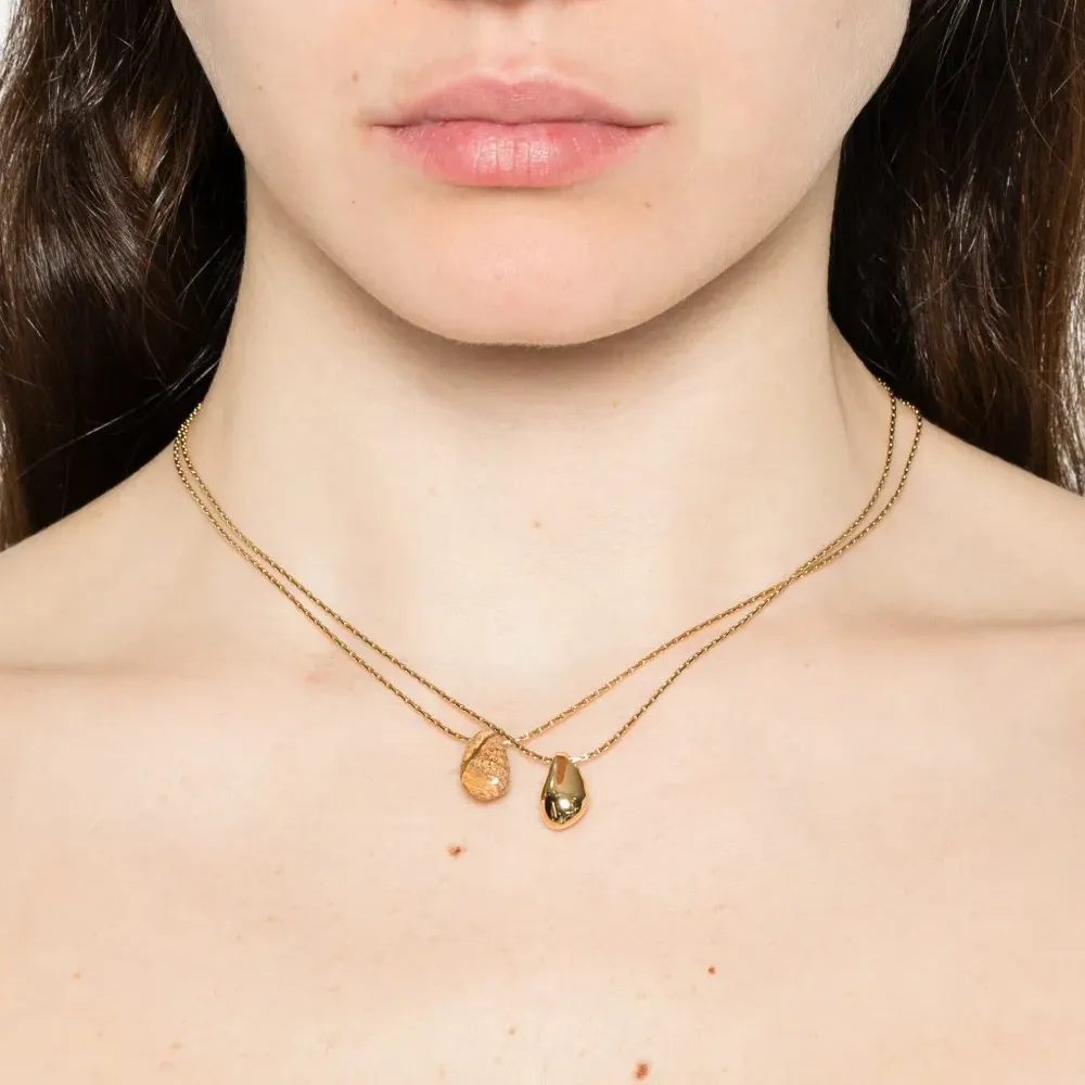 Кулон на цепочке