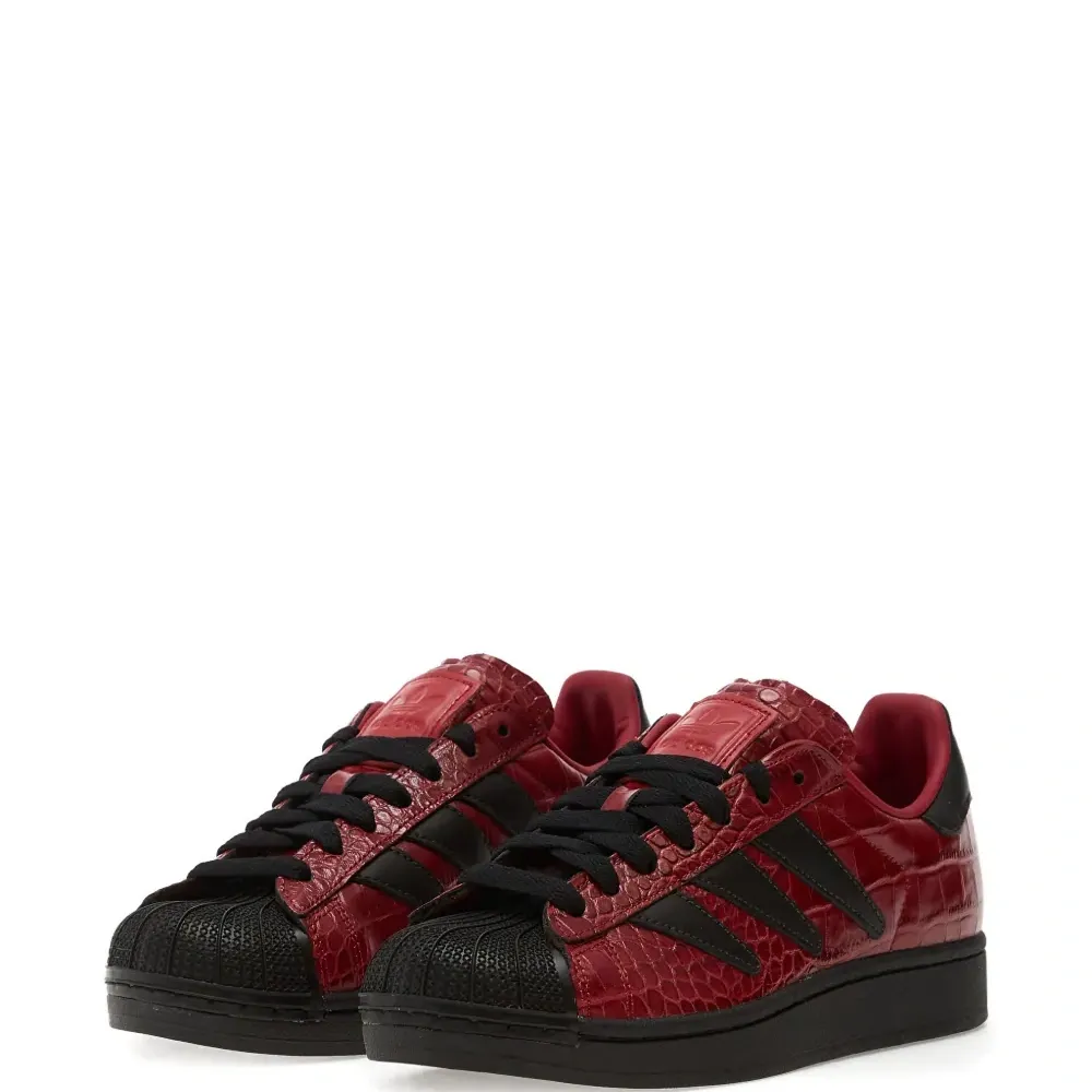 Кроссовки Superstar II W с эффектом полосатой крокодиловой кожи Кроссовки Superstar II W с эффектом полосатой крокодиловой кожи