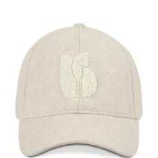 Бейсболка с нашивкой-логотипом