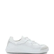 Кроссовки на шнуровке