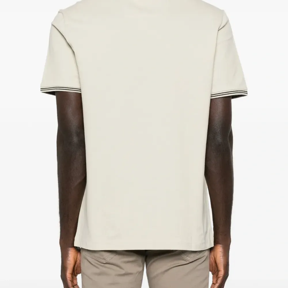 Футболка в полоску с короткими рукавами