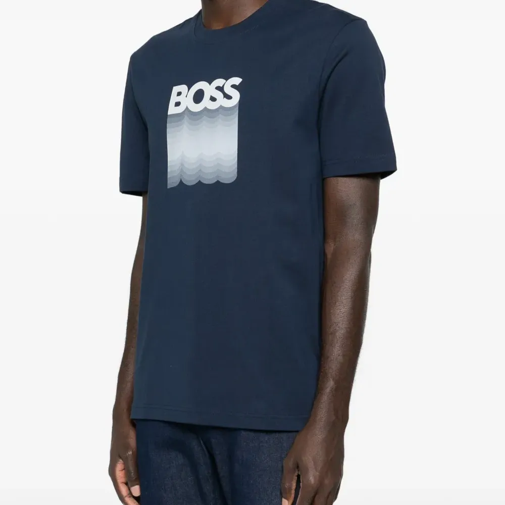 Футболка с графическим принтом