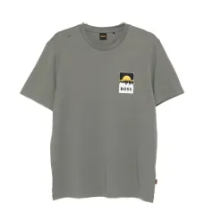 Футболка с графическим принтом