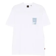 Футболка с нашивкой