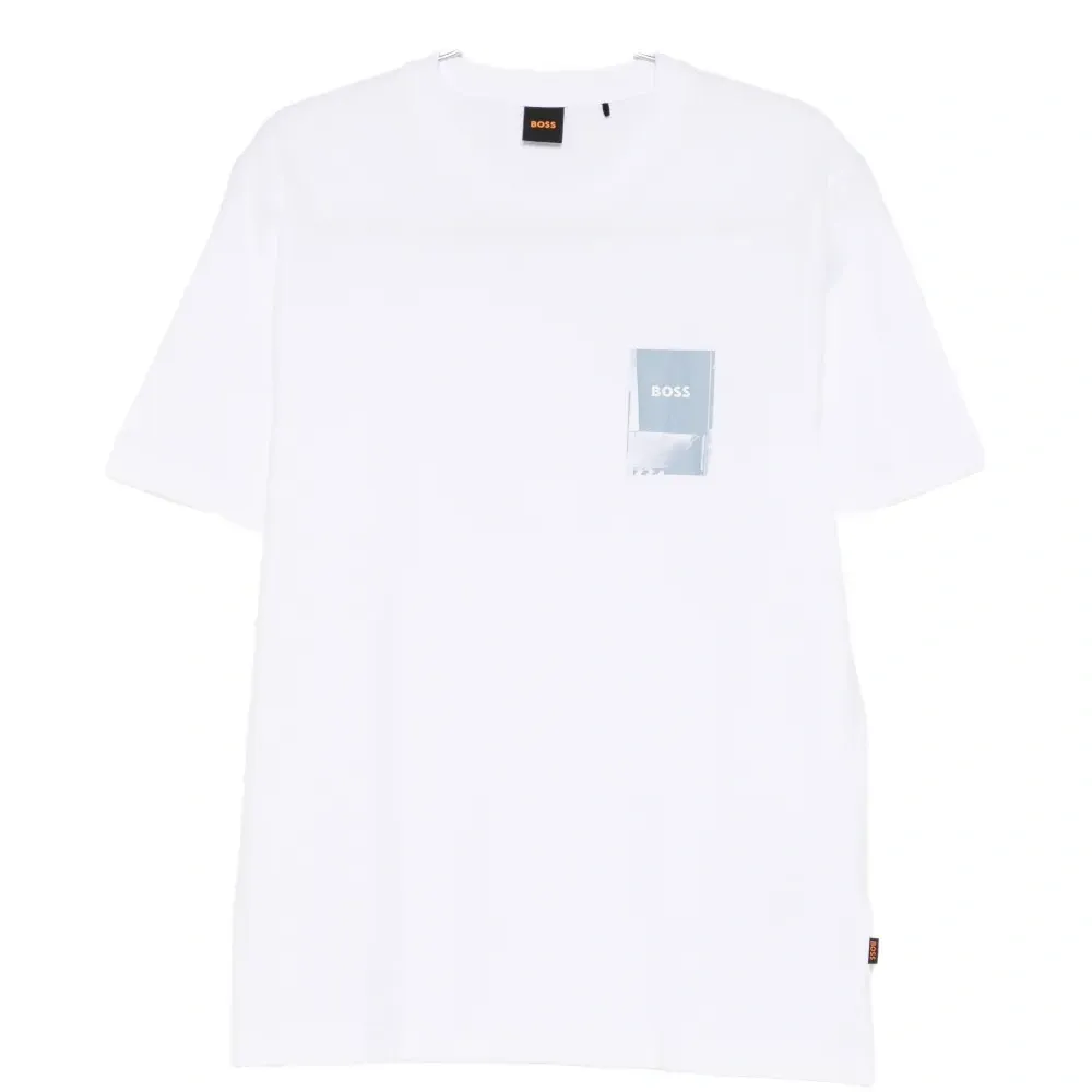 Футболка с нашивкой