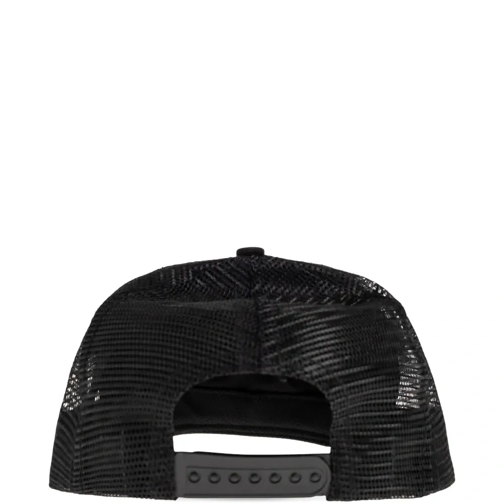 Бейсболка с вышивкой