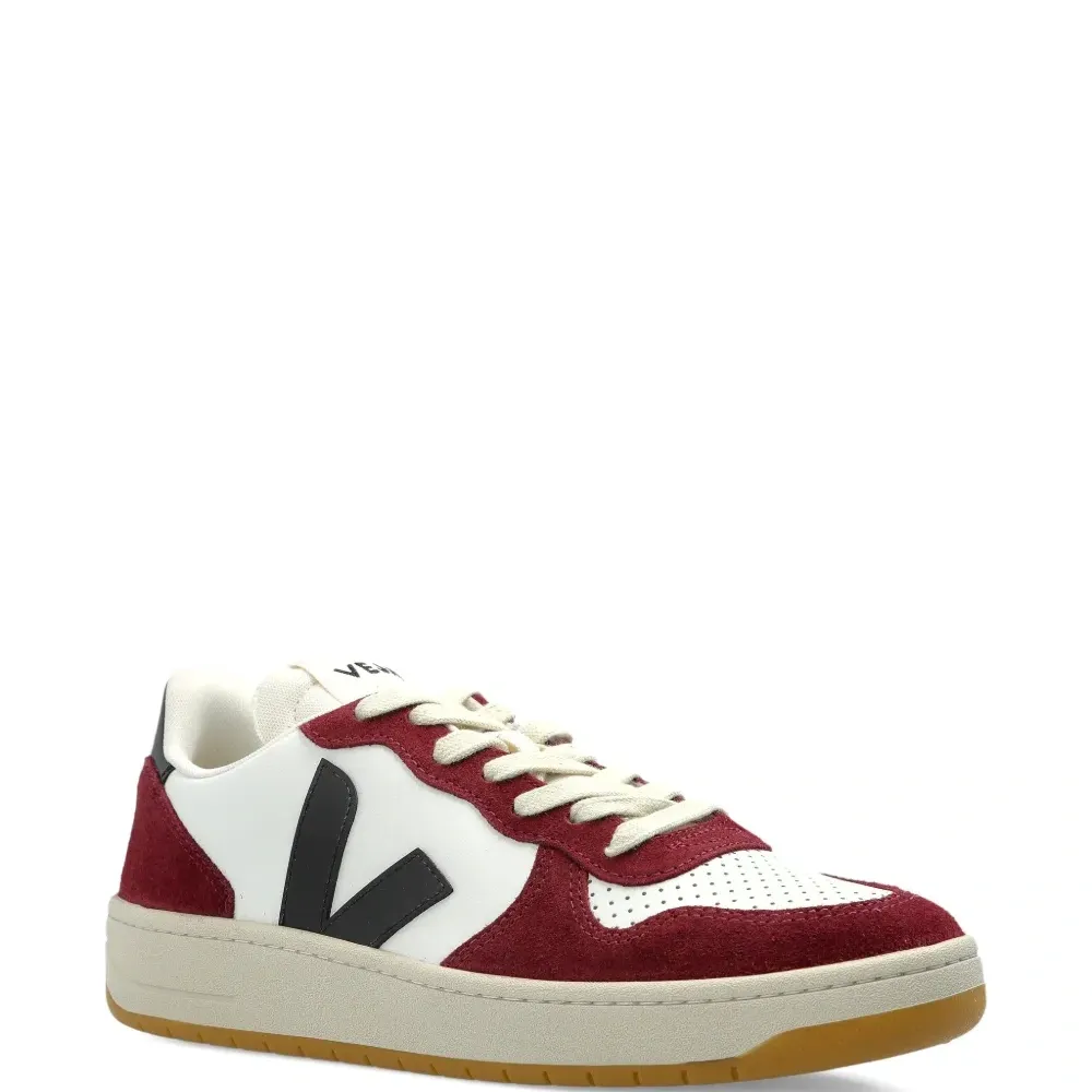 Кроссовки V-10 на шнуровке