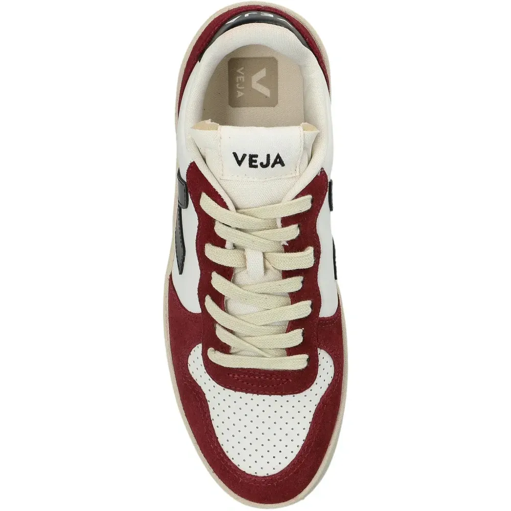 Кроссовки V-10 на шнуровке