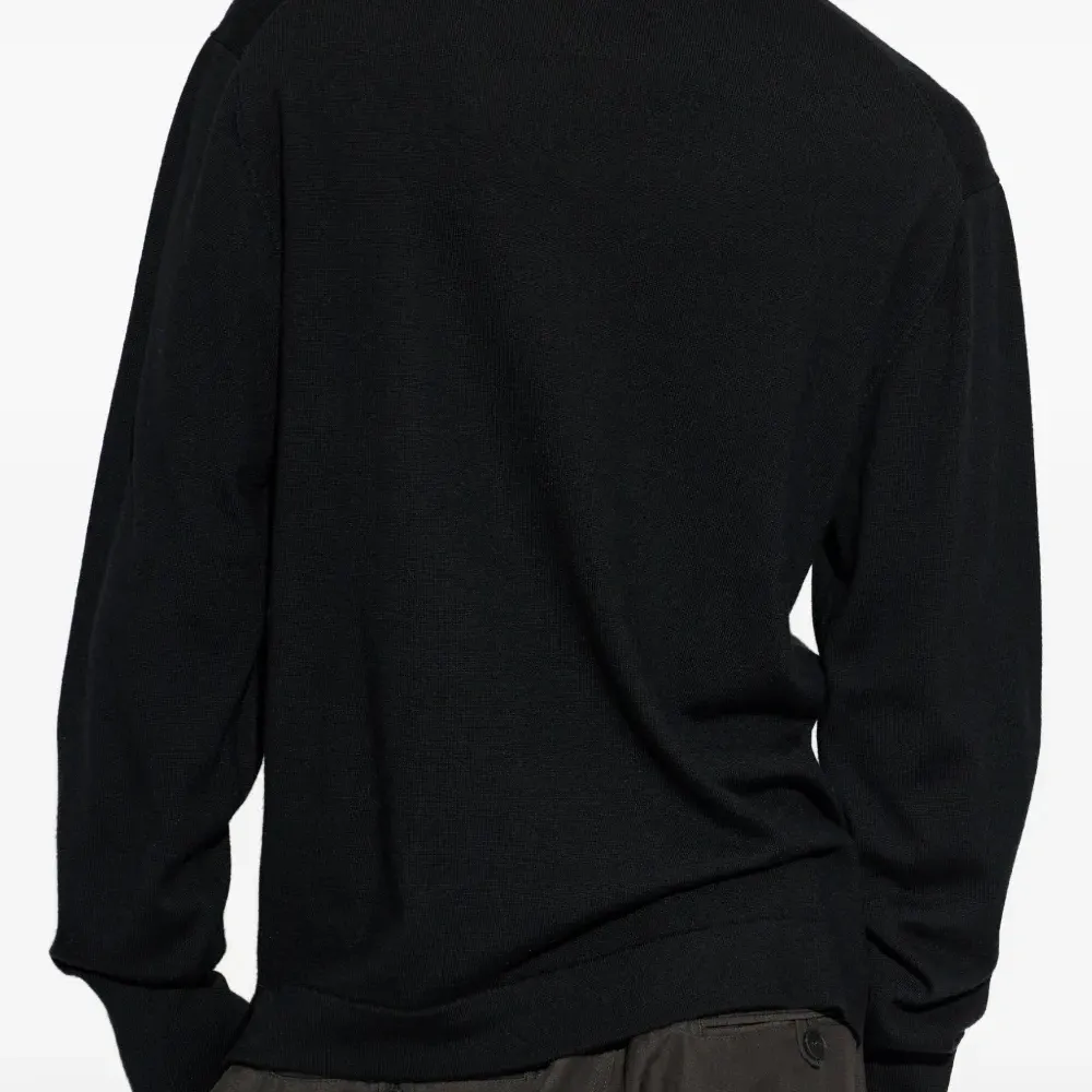 Джемпер с круглым вырезом и длинными рукавами Nina Джемпер с круглым вырезом и длинными рукавами Nina