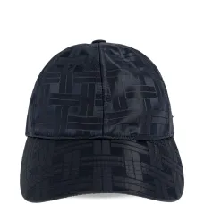 Кепка с узором