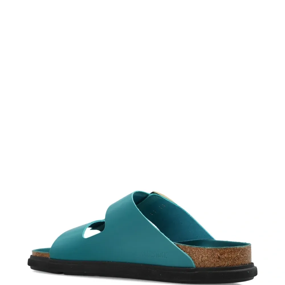 Сандалии Arizona с пряжками Сандалии Arizona с пряжками