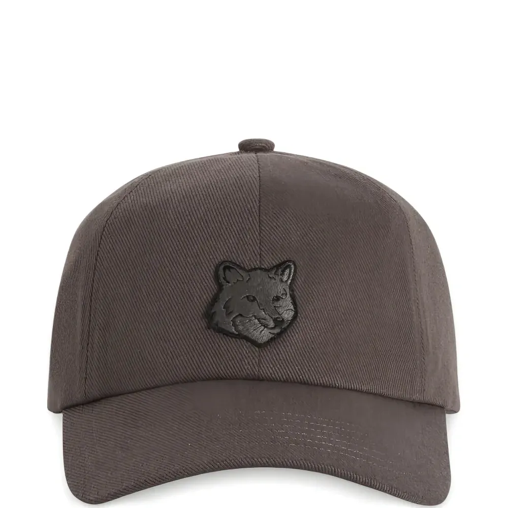 Бейсболка с изображением лисы Бейсболка с изображением лисы