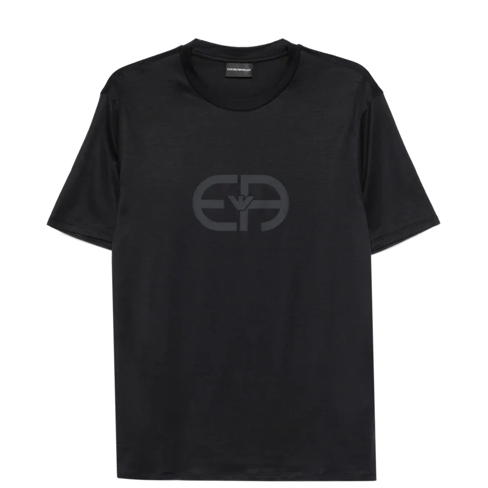 Футболка с логотипом