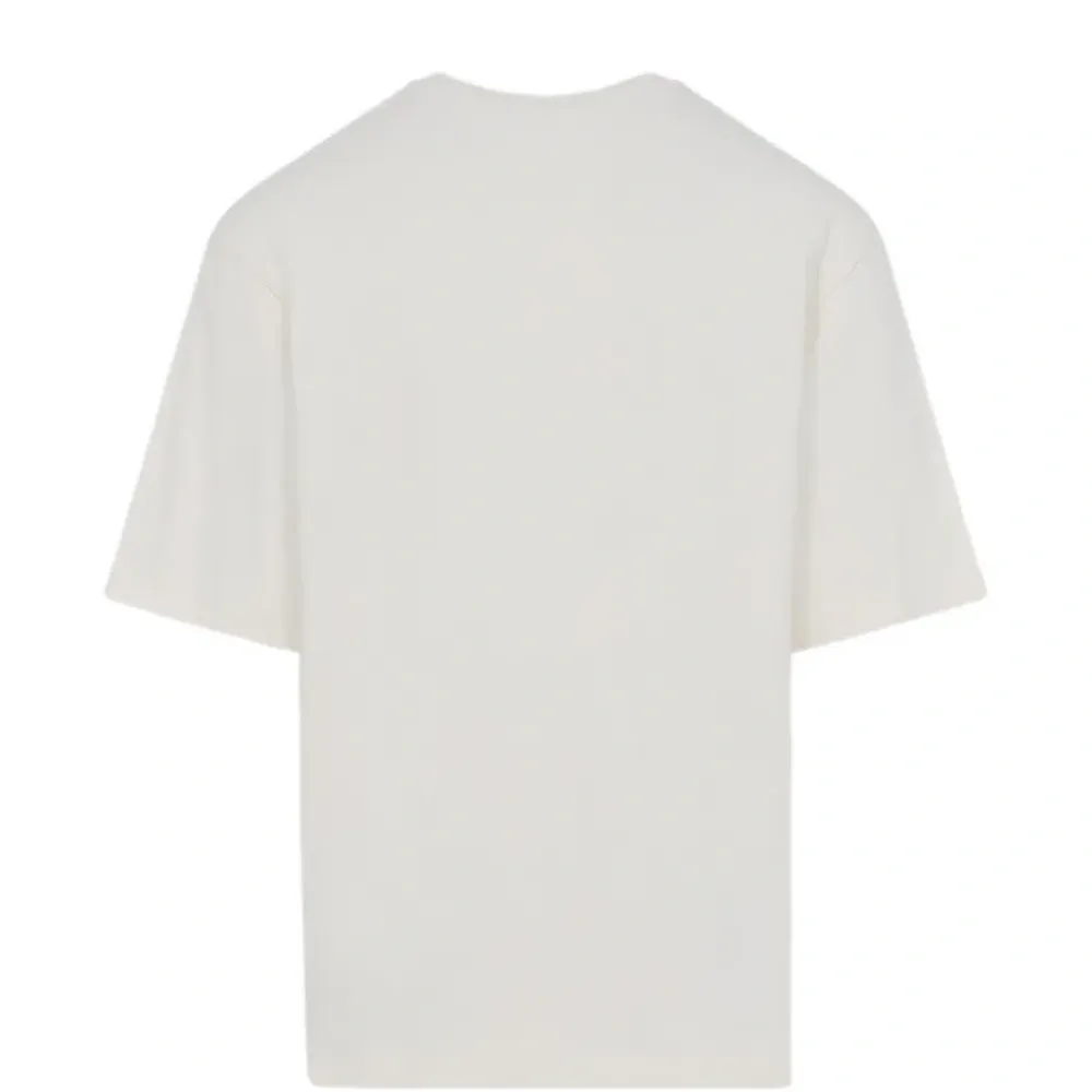 Футболка с вышивкой