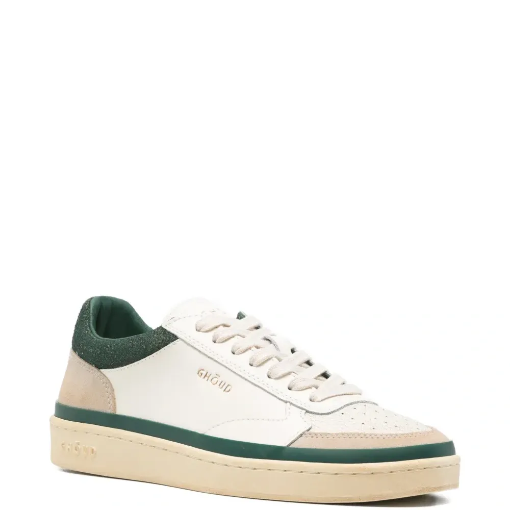 Двухцветные кроссовки на шнуровке Двухцветные кроссовки на шнуровке