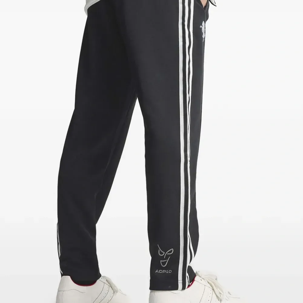 Спортивные брюки в полоску Ювентус ФК