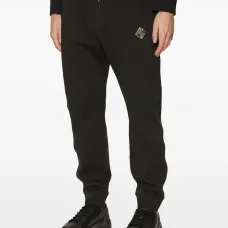 Спортивные штаны на завязках