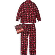 Пижама Hanes для праздников Пижама Hanes для праздников