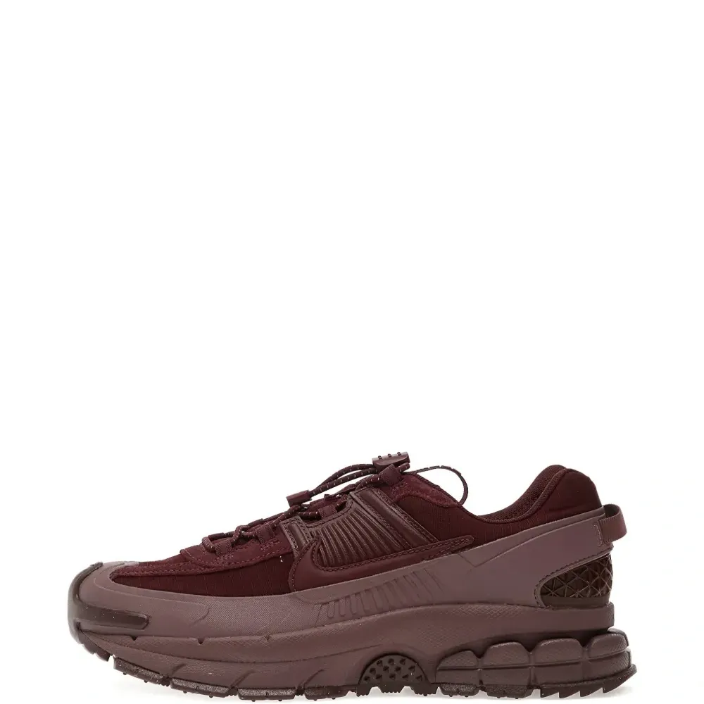 Кроссовки Zoom Vomero Roam