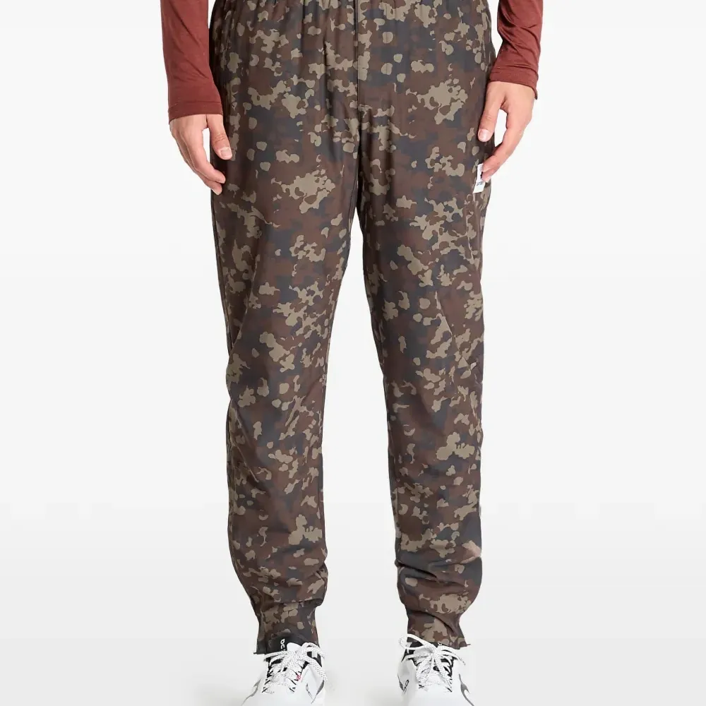 Камуфляжные спортивные брюки Blaze