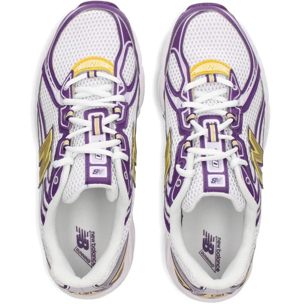 Кроссовки 740