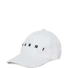 Бейсболка с вышитым логотипом