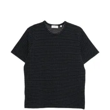 Полосатая футболка