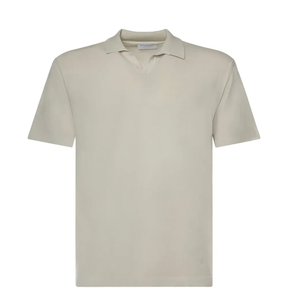 Футболка с V-образным вырезом