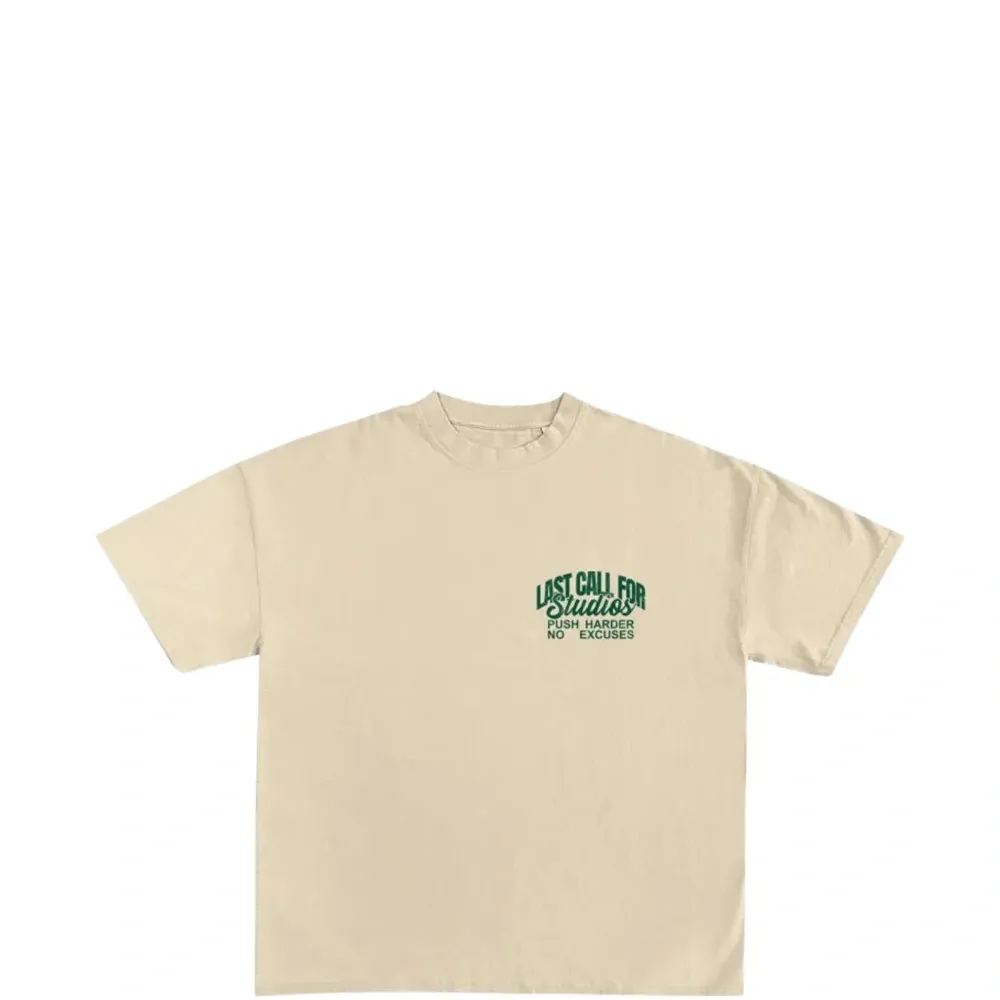 Футболка Comfort с надписью «no excuses»