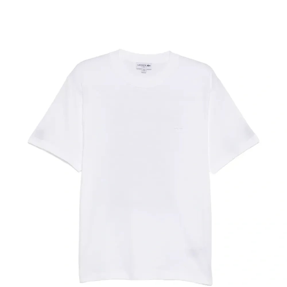 Футболка с вышитым логотипом