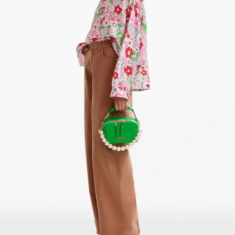 Блузка с цветочным принтом