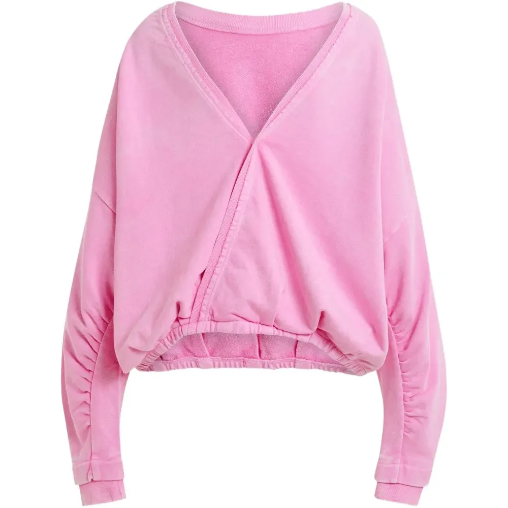 Толстовка со сборками