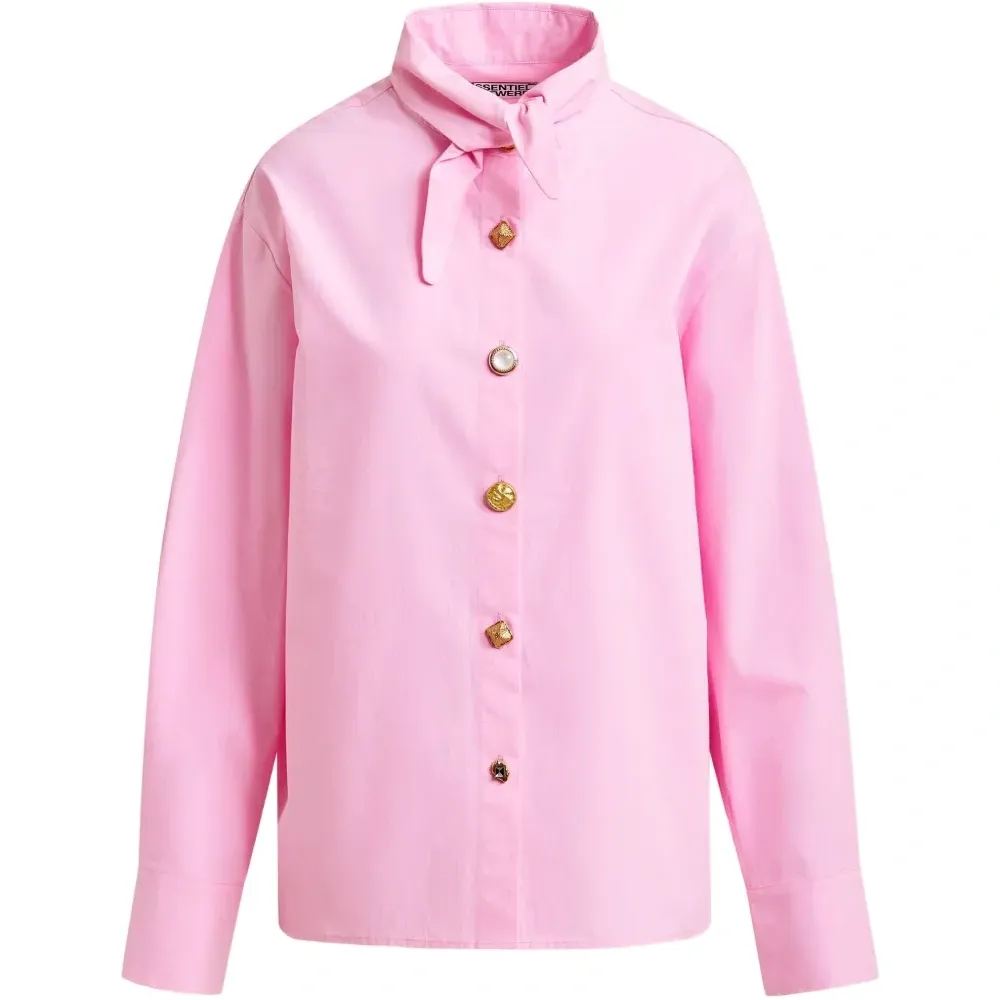 Рубашка на пуговицах с воротником