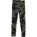Джинсы с камуфляжным принтом