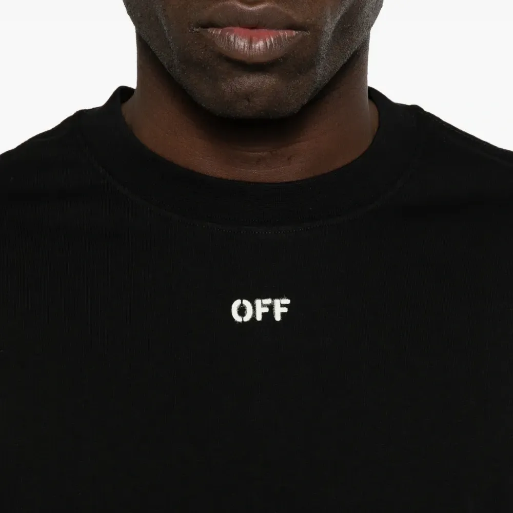 Футболка с логотипом