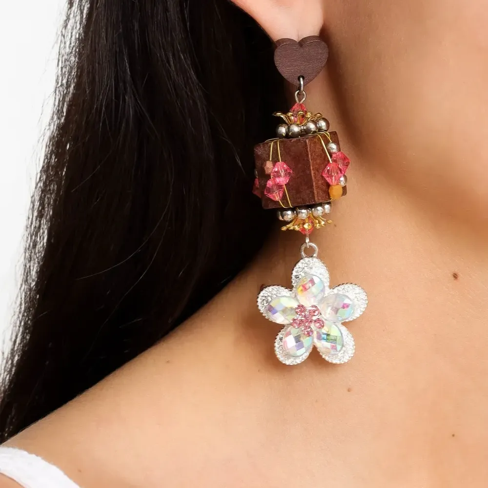 Серьги с сердечным мотивом