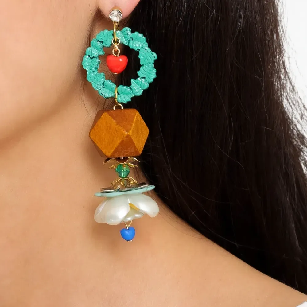 Серьги с мотивом попугая