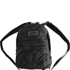 Стеганый рюкзак на молнии Стеганый рюкзак на молнии