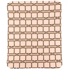 Плед с геометрическим принтом