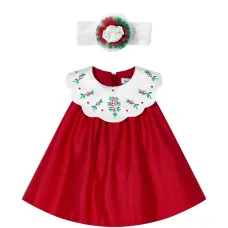 Вышитый комплект платьев