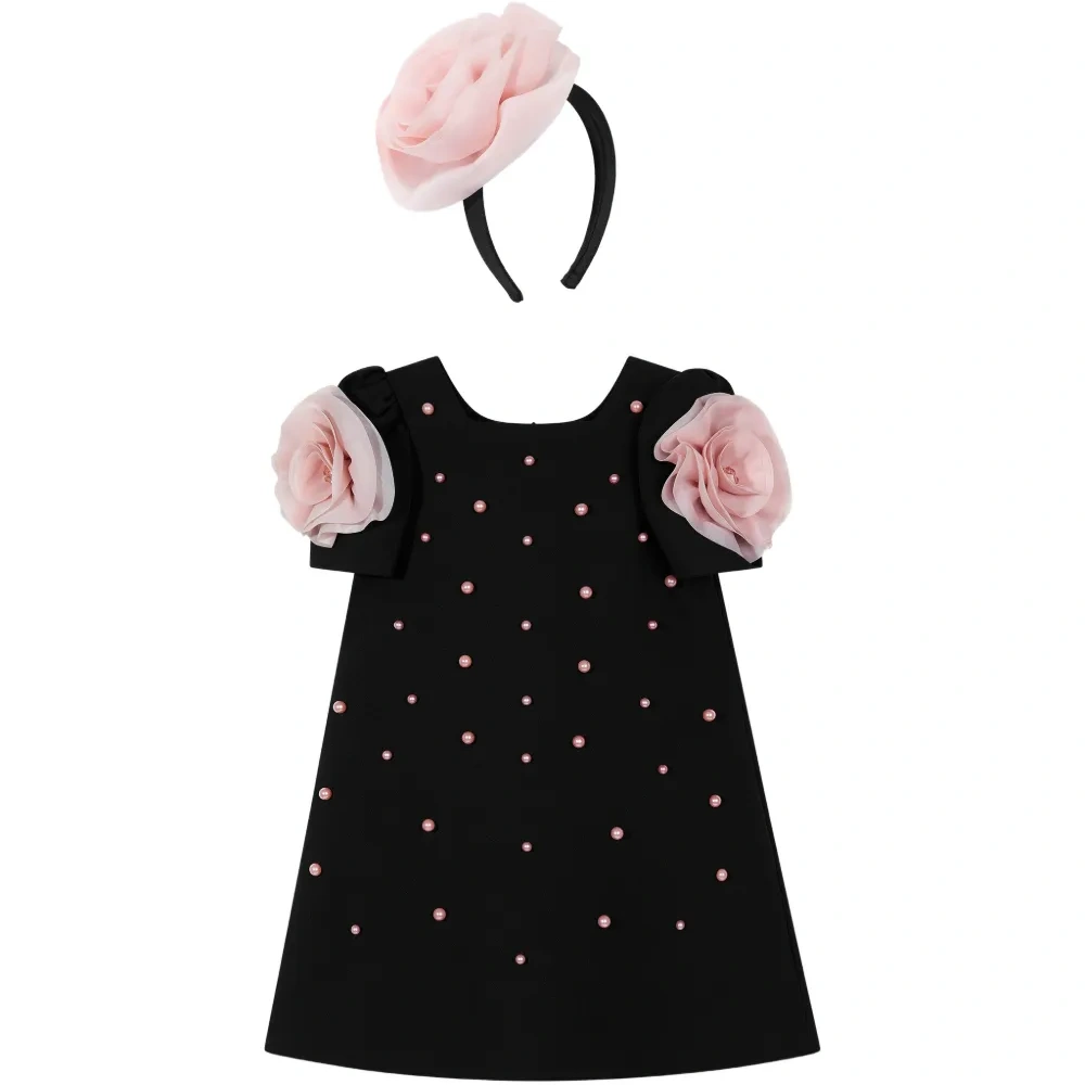 Комплект с платьем, украшенным аппликацией в виде розы